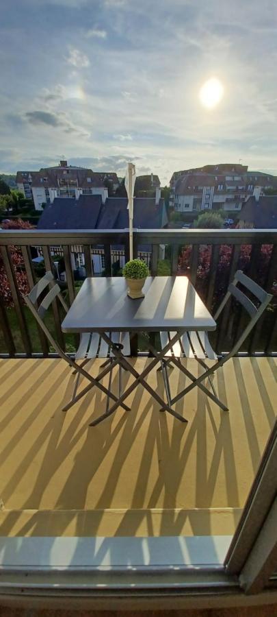 T2 cosy/balcon sud ouest/300m-mer/Villers sur Mer Extérieur photo